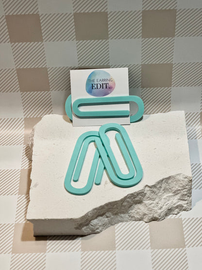 Jumbo Paperclip