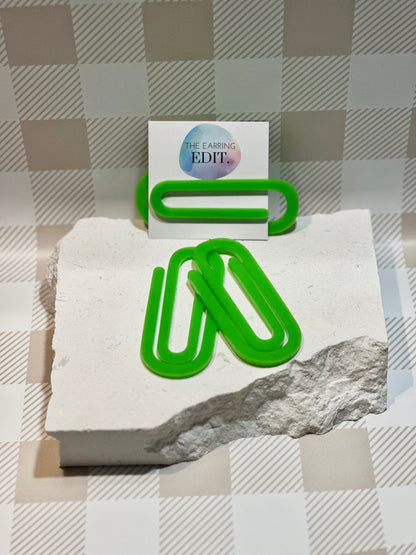Jumbo Paperclip